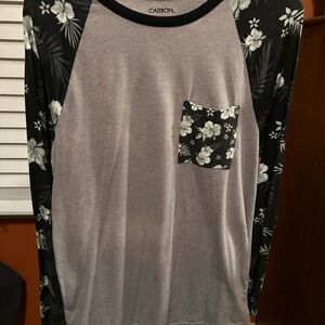 Carbon Women's Floral Pocket Raglan Tee - Gray and Black